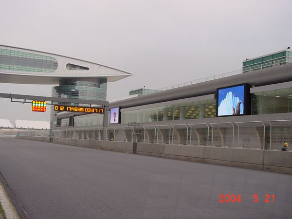 上海F1賽車(chē)場(chǎng)室內(nèi)全彩led顯示屏