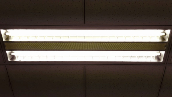 沒(méi)有完全無(wú)頻閃的電光源