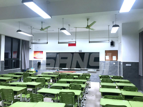 上海市佘山外國語實(shí)驗(yàn)學(xué)校
