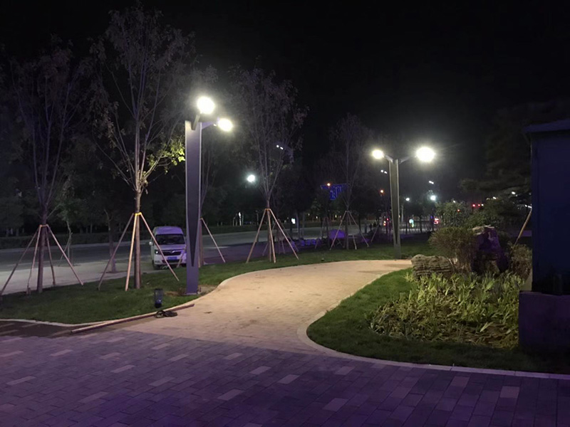 智慧路燈,自動調(diào)節(jié),亮度,實現(xiàn),按需照明,新范式